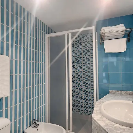 Hotel Faranda Express Pathos Gijón-2